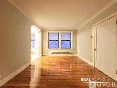 Main picture of Roscoe Apartments