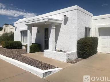 Main picture of 726 E Villa Rita Dr