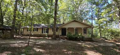 Main picture of 2212 Old Kearney Rd