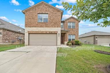 Main picture of 13207 Frio Parke