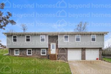 Main picture of 2811 Saint Johns Ln