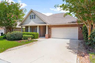 Main picture of 86 Denny Dr