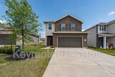 Main picture of 515 Halifax Ct