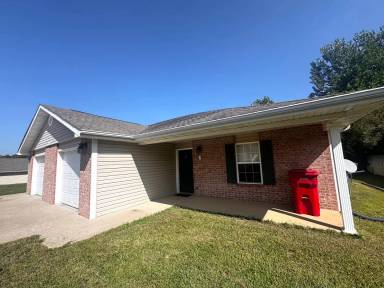 Main picture of 20900 Hartsburg Ln