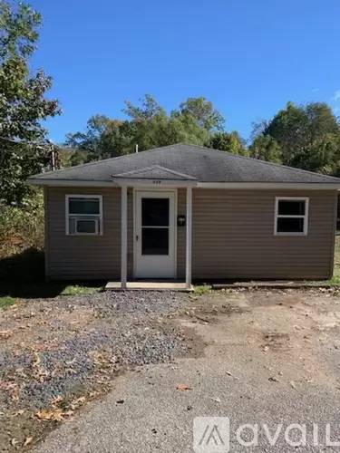 Main picture of 216 Orange St