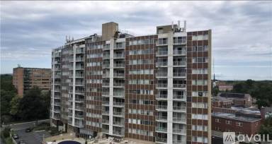 Main picture of Regency Towers