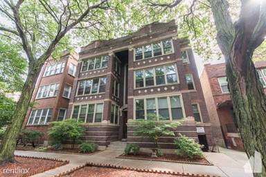 Main picture of 6311 N Wayne Ave