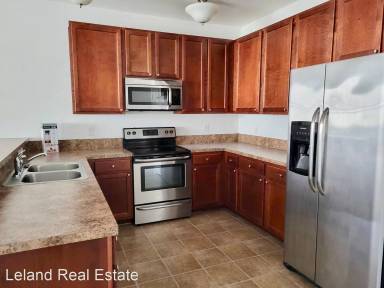 Main picture of 4332 Hillingdon Bnd