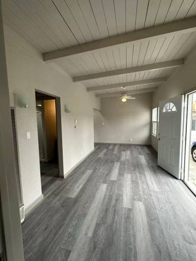Main picture of 122 Park Pl