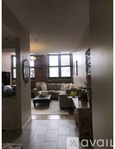 Main picture of 150 Orleans St