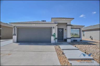 Main picture of 15136 Method Ave