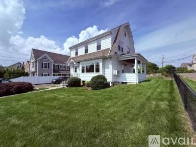 Main picture of 34 Harold St