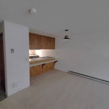Main picture of 2310 Douglas Ave