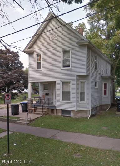 Main picture of 713 42nd St