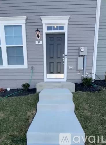 Main picture of 37 Abigail St