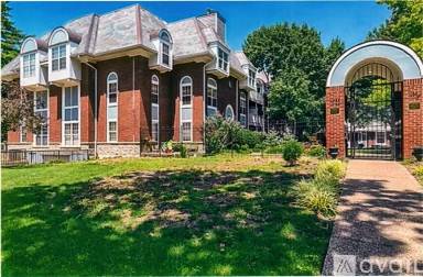 Main picture of 4225 W Pine Blvd