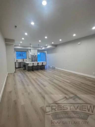 Main picture of 510 E Delno Dr