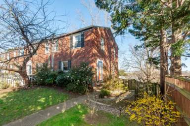 Main picture of 2903 Sycamore St