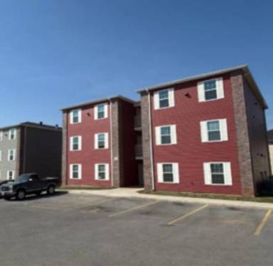 Main picture of 1402 N Main St