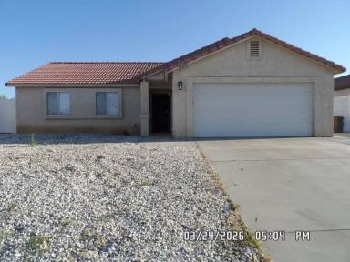 Main picture of 15019 Hopland St