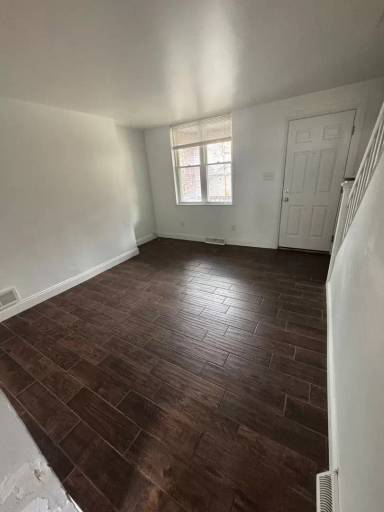 Main picture of 415 Sweetbriar St