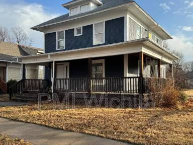 Main picture of 258 S Poplar St