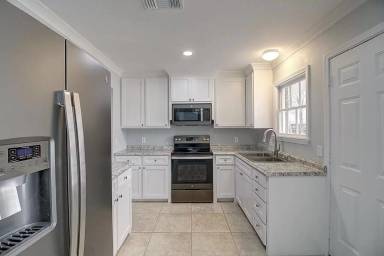Main picture of 4021 Markins Dr