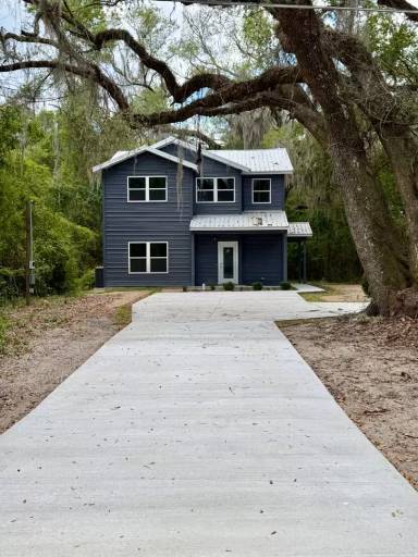 Main picture of 4405 NW 31st Ave