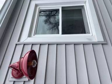 Main picture of 5048 McLain St