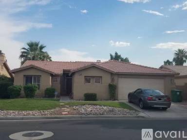 Main picture of 79369 Paseo del Rey