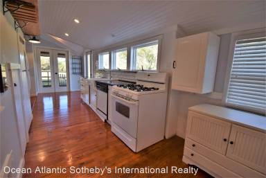 Main picture of 124 Rodney Ave