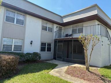 Main picture of 165 Windtree Ln