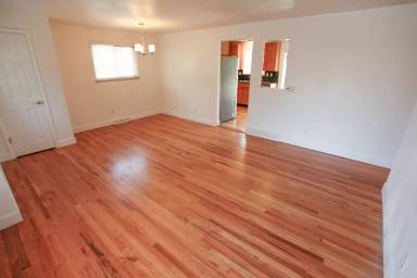 Main picture of 2792 E Caley Ave