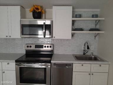 Main picture of 9514 Dogwood Park St