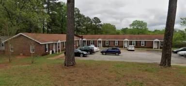 Main picture of *2821 Club Plaza - C