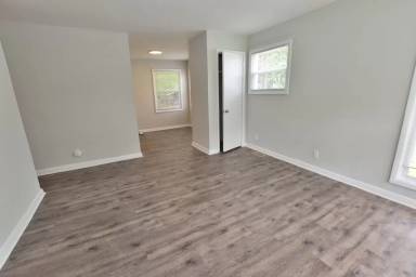 Main picture of 321 Briarcliff Rd