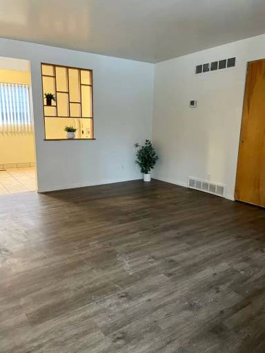 Main picture of 2855 Adams Ave