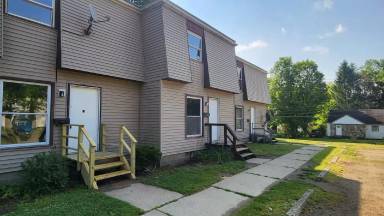 Main picture of 39 Medbury Ave