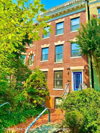 Main picture of 1951 Biltmore St NW