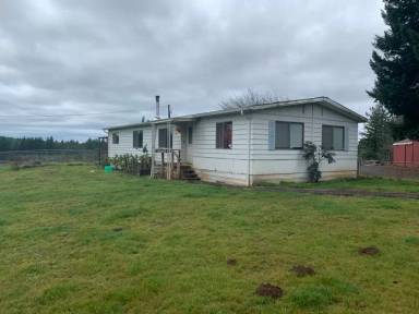 Main picture of 2841 Schafer Ln SE