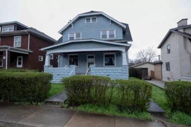Main picture of 1110 Maple Ave