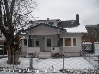 Main picture of 304 W Riverside Ave