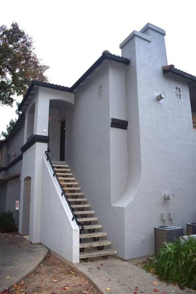 Main picture of Laguna Oaks