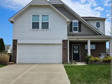 Main picture of 9709 Whispering Way