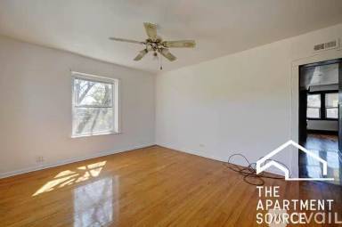 Main picture of 3935 W Cortland St