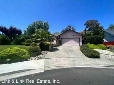Main picture of 106 White Sands Dr