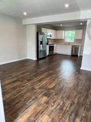 Main picture of 104 Drawbridge Ave