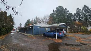 Main picture of 637 E Best Ave