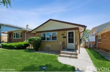 Main picture of 11533 S Bishop St