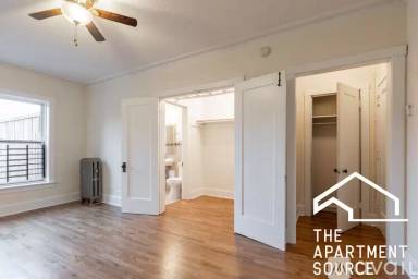 Main picture of 2712 N Milwaukee Ave